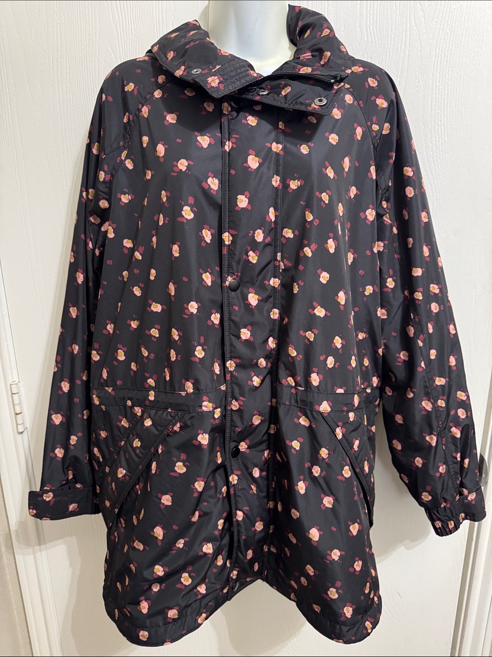 Cabi Rainy Day Jacket Coat Parka Floral Full Zip Warm Winter Women’s Medium